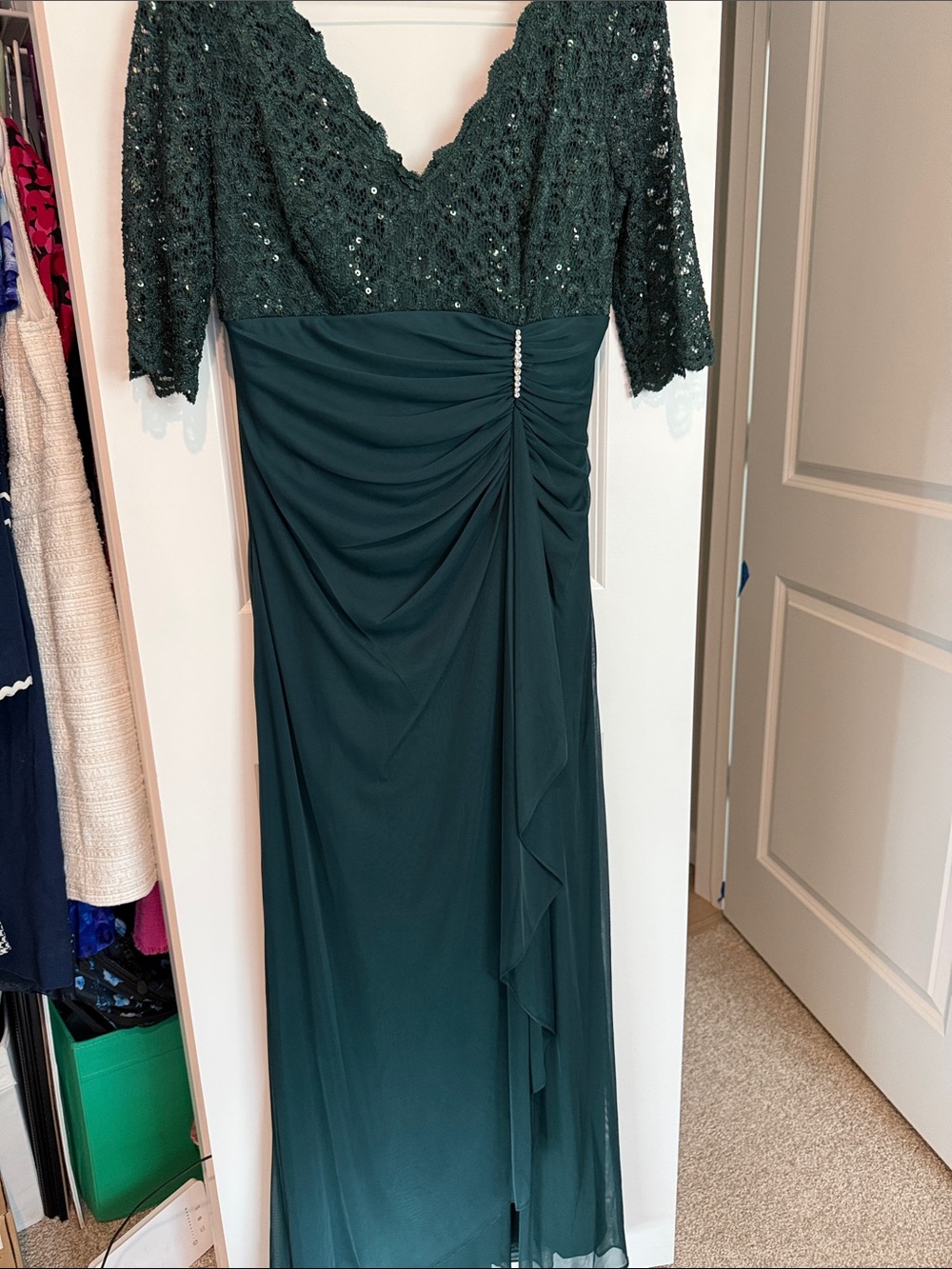 Betsy & Adam | Dresses | Betsy Adam Dark Green Lace Bodice Chiffon Maxi Dress